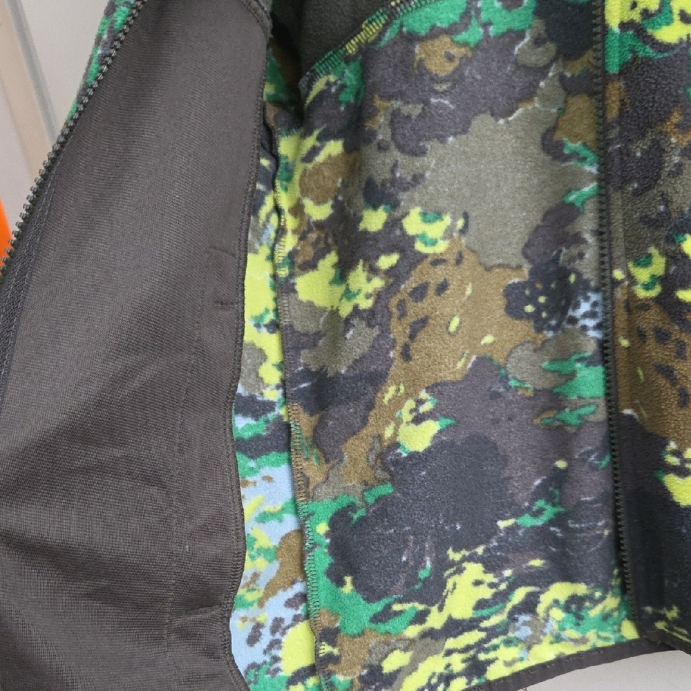 The North Face Multicolor Camouflage Fleece Jacket - Picture 6 of 6